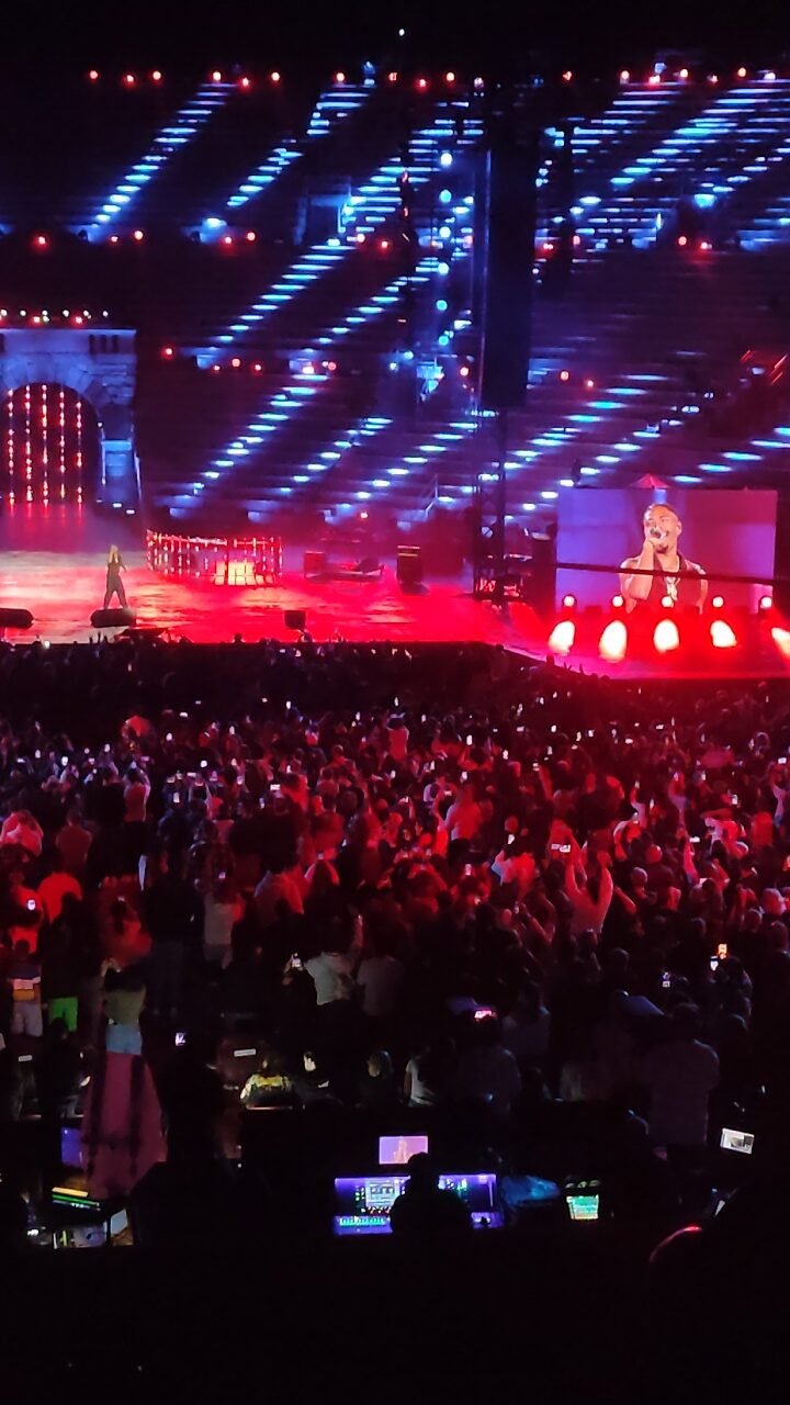 Artie 5ive - Future Hits Live 2025 - Arena di Verona
