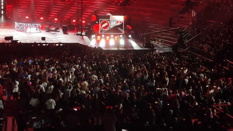 Emis Killa - Future Hits Live 2025 - Arena di Verona
