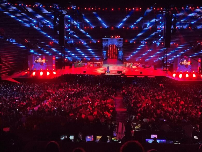 Frah Quintale - Future Hits Live 2025 - Arena di Verona
