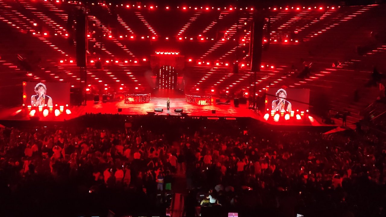 Rkomi - Future Hits Live 2025 - Arena di Verona